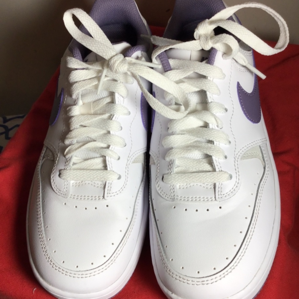 🔥😎NIKE Gamma Force, women’s size 9, new condition, see photos 🔥😎 - Picture 7 of 7